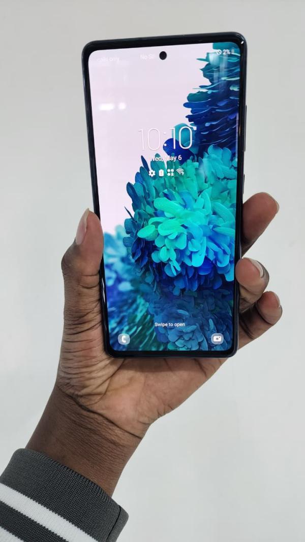 SAMSUNG GALAXY S20 FE 5G