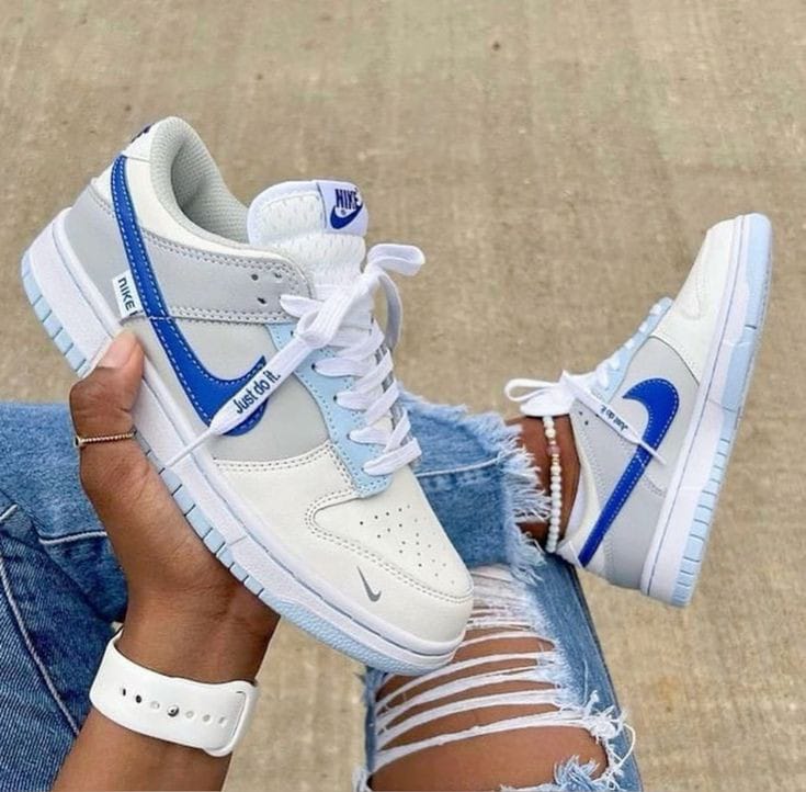 Thumbnail of Shoes 2