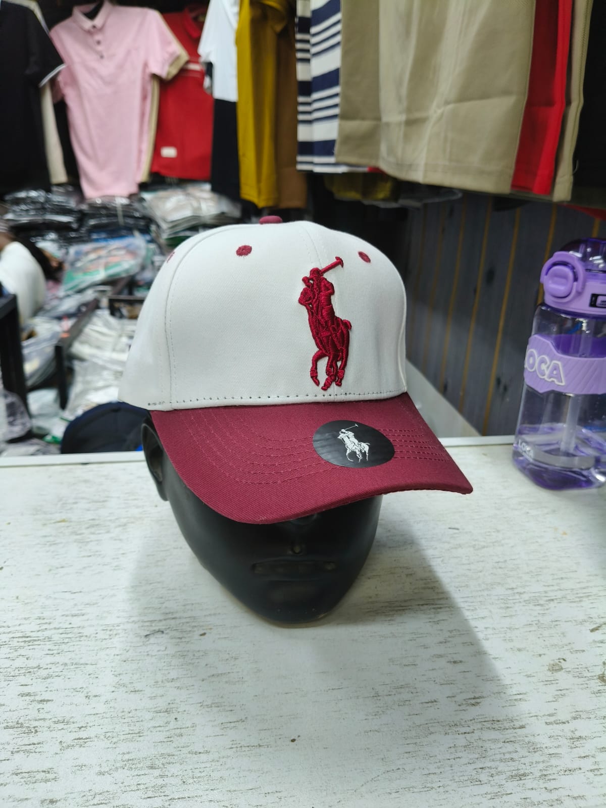 Image 2 of Men/Women Caps