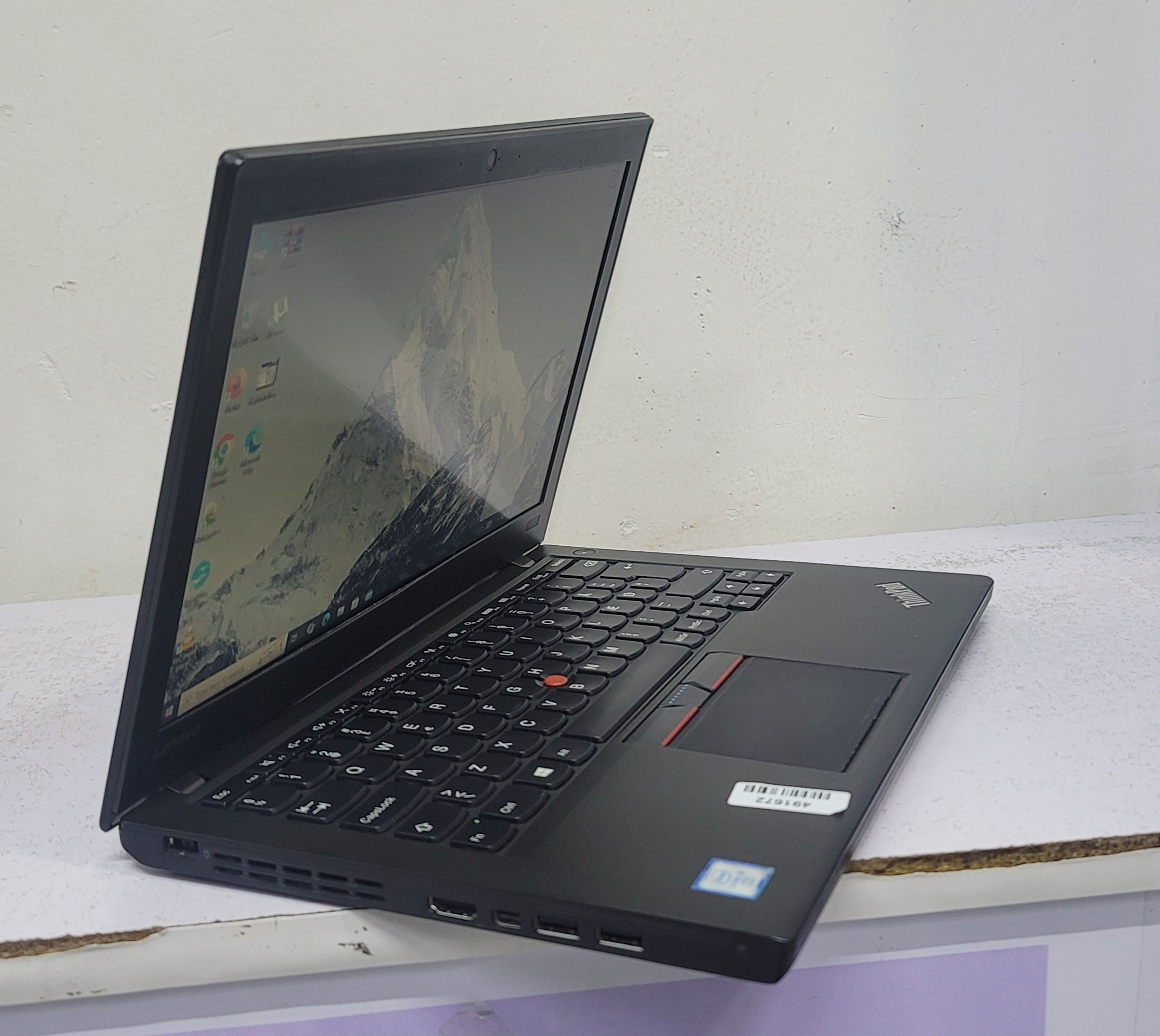 Thumbnail of Lenovo thinkpad x270 3