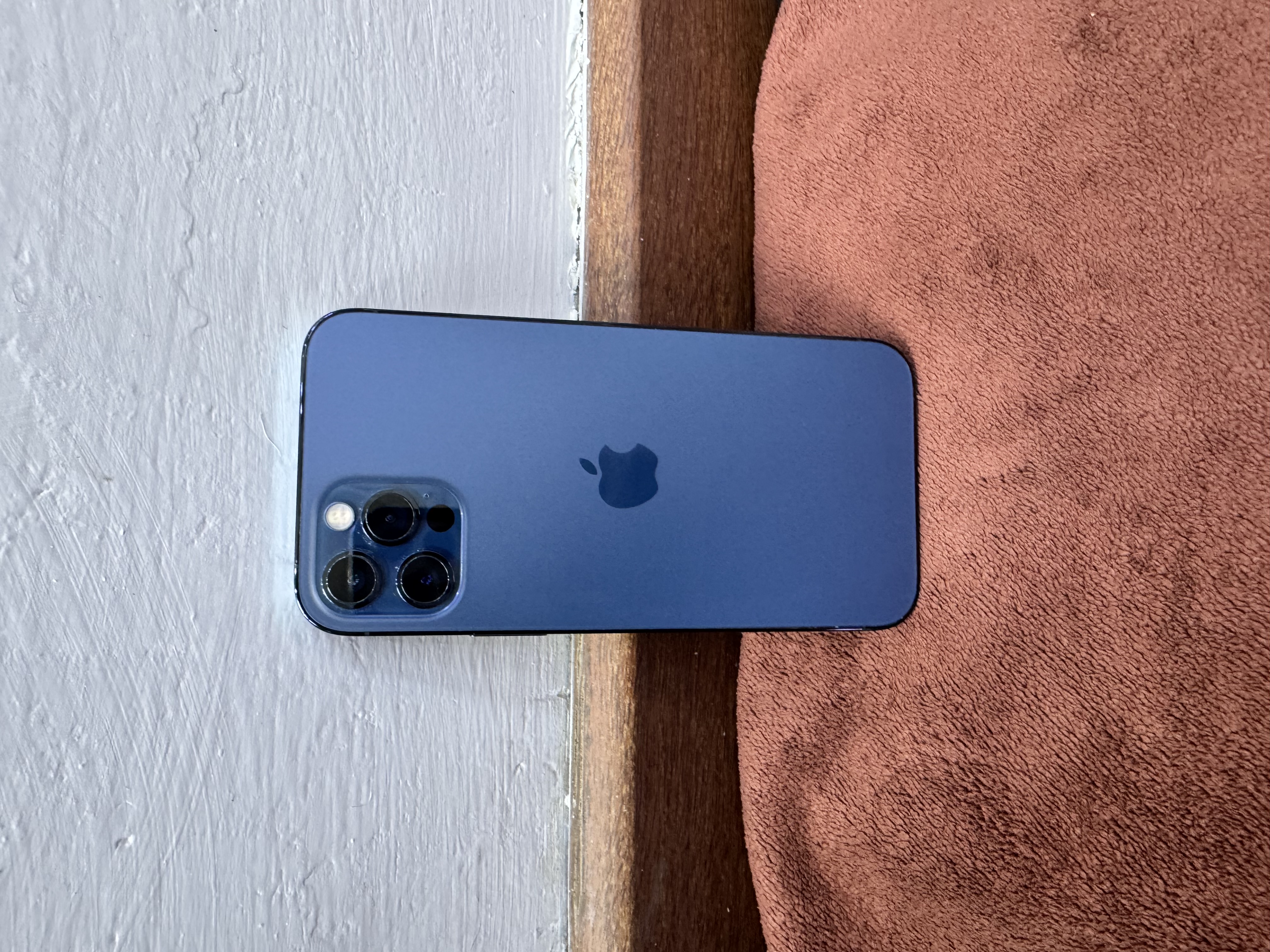 IPHONE 12 PRO
