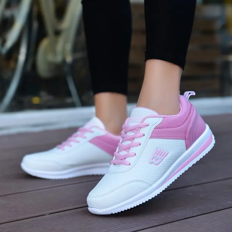 Nb sneakers